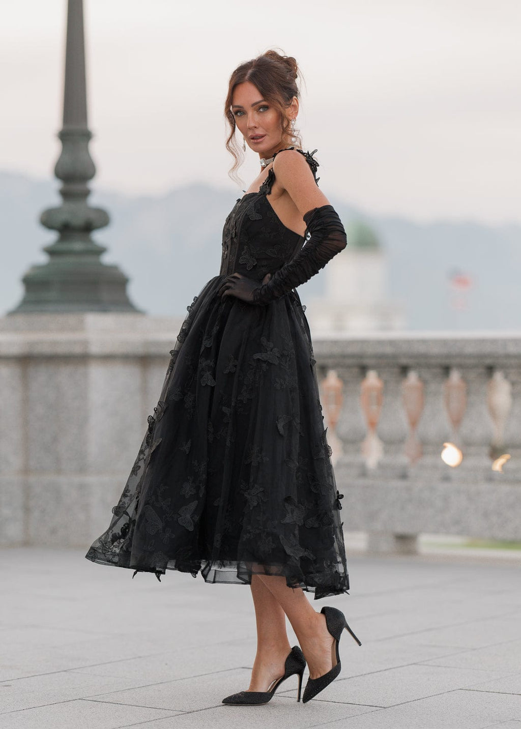 Mariposa Corset Butterfly Appliqué Midi Dress - Black