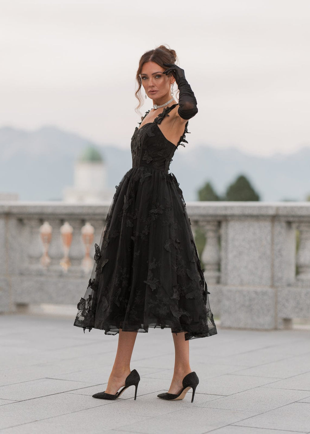 Mariposa Corset Butterfly Appliqué Midi Dress - Black